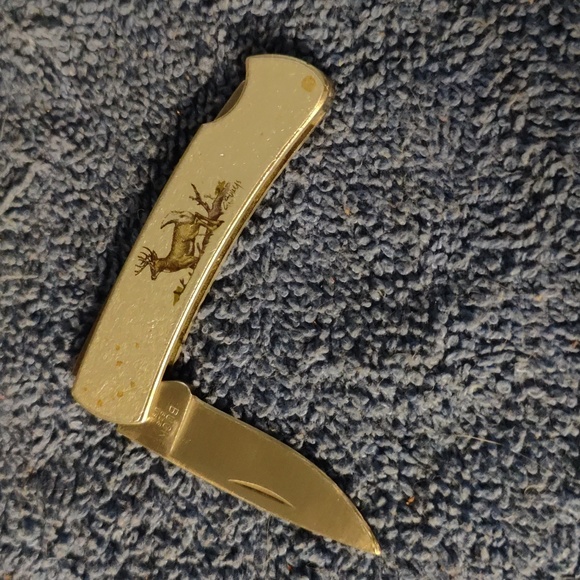 Buck 525 USA Knife - Picture 1 of 6
